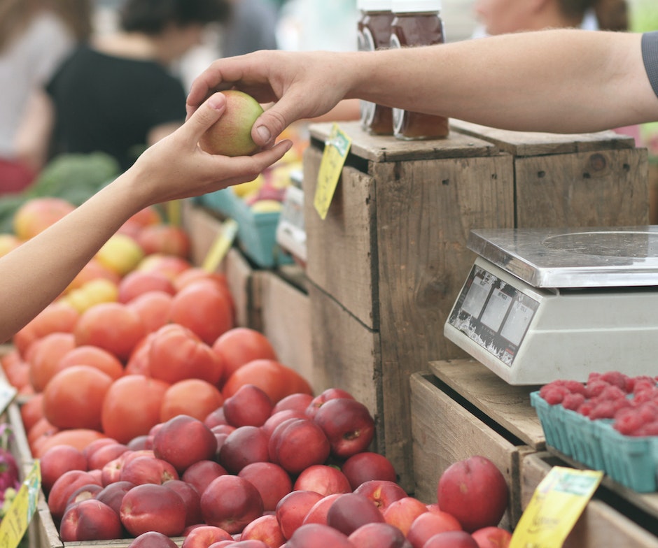 buying a fruit